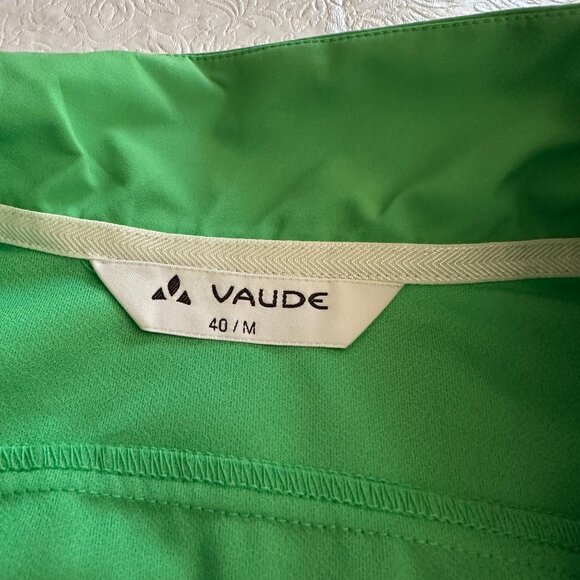 Vaude Wms Green Windproof front zip Vest Size Med - Picture 5 of 7